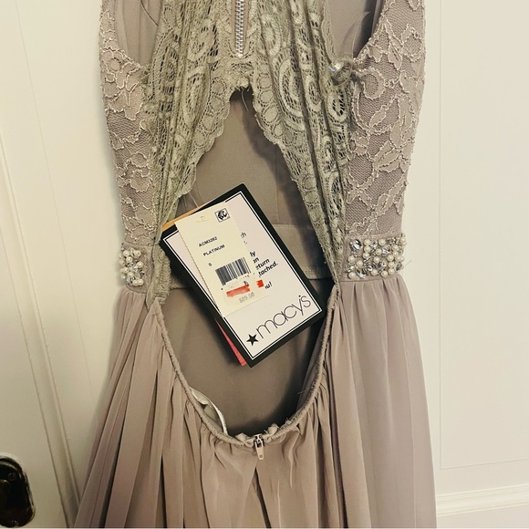 Emerald Sundae Formal Dress - Picture 11 of 12